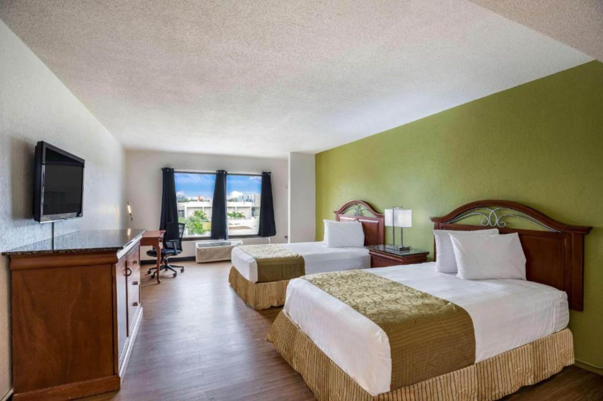 Oyo Hotel Orlando Airport Ngoại thất bức ảnh