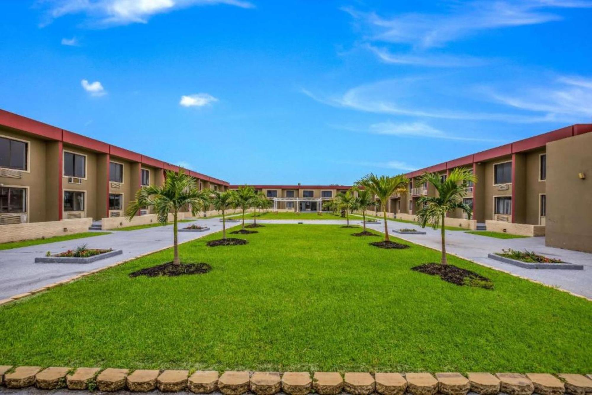 Oyo Hotel Orlando Airport Ngoại thất bức ảnh
